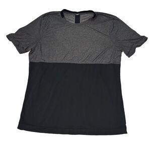 Lululemon Two Toned T-Shirt Black Gray Stretch Crew Neck Mens Large (L)